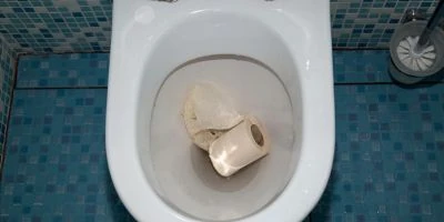 Entsorgen von Taschentüchern